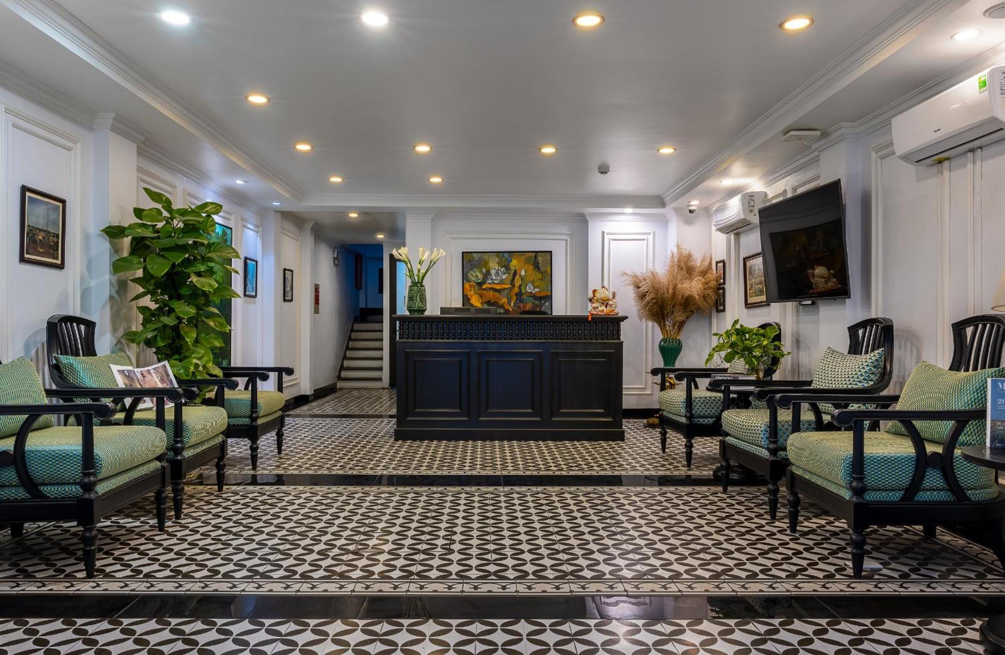 Paddy Hotel Ha Long Buitenkant foto