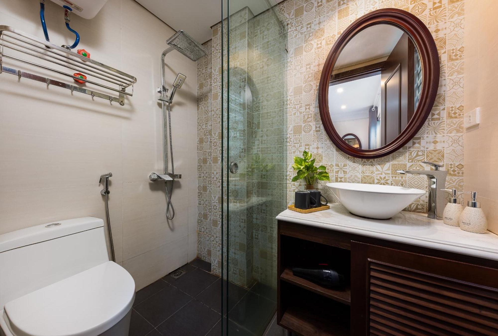 Paddy Hotel Ha Long Buitenkant foto